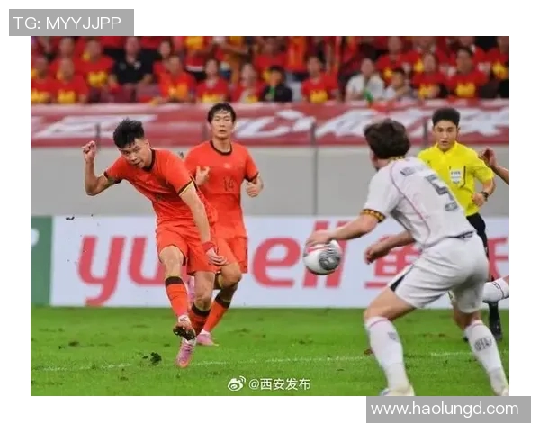 西安足球队的逆袭之旅:从低谷到巅峰的奋斗与荣耀