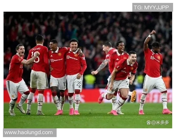 狼队与曼联精彩对决全场录像回放及精彩瞬间分析