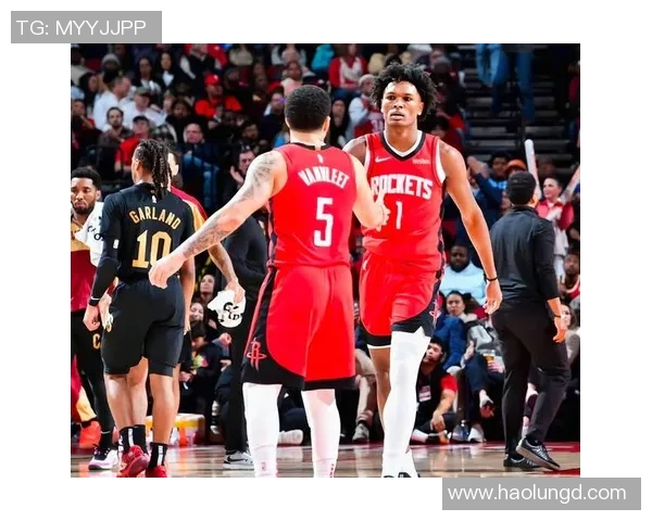 2016年NBA季后赛骑士与火箭的精彩对决回顾与分析